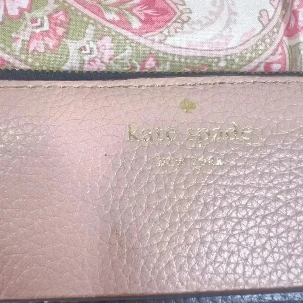 Kate Spade Light Pink and Black Colorblock Wristlet Pebbled Leather Ballerina